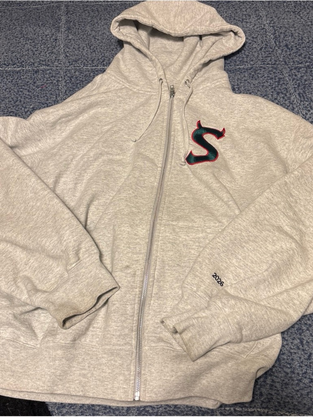 Grey Zip-Up supreme hoodie “S”